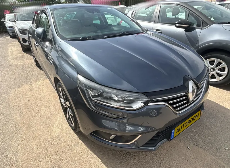 Renault Megane с пробегом, 2021