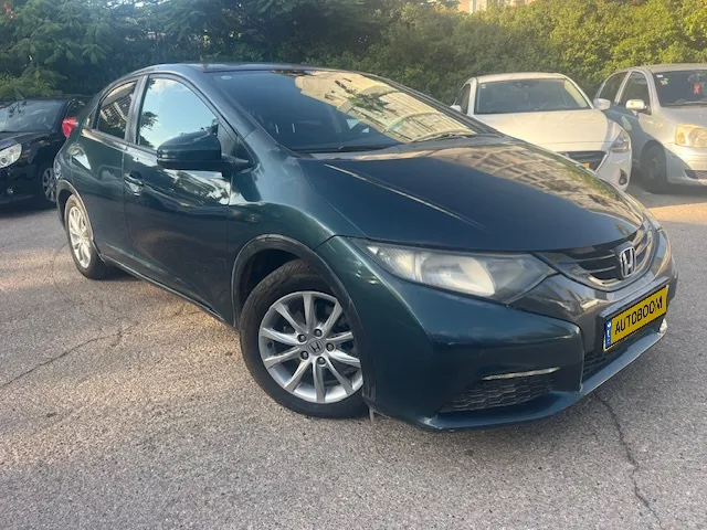 Honda Civic с пробегом, 2012, частная рука