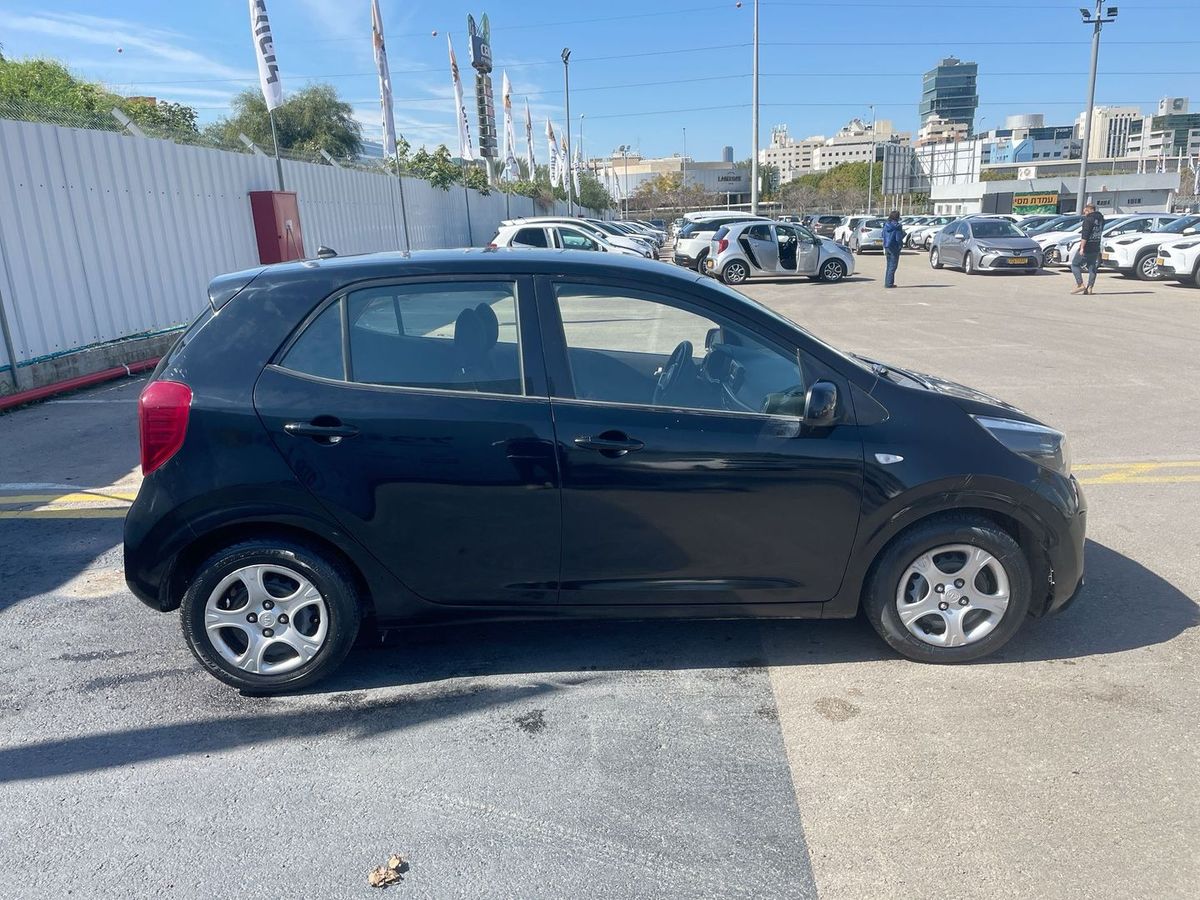 Kia Picanto 2nd hand, 2017, private hand