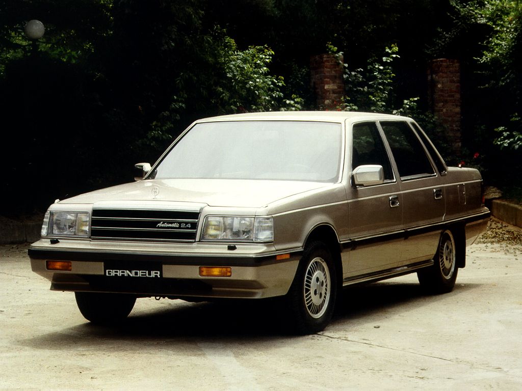 יונדאי גראנדור 1986. מרכב, צורה. סדאן, 1 דור