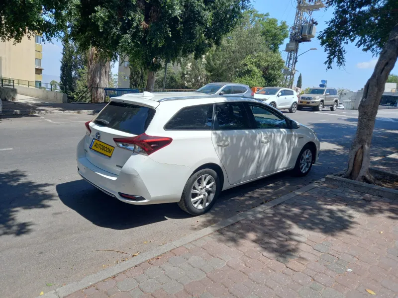 Toyota Auris 2ème main, 2018, main privée