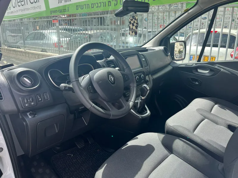 Renault Trafic 2nd hand, 2021, private hand