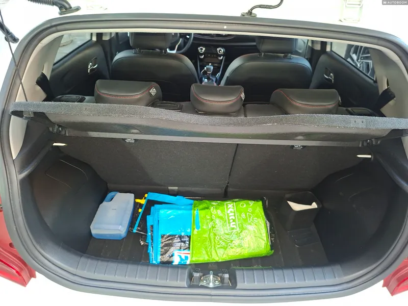 Kia Picanto 2nd hand, 2023, private