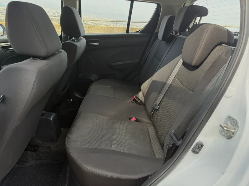 Suzuki Swift 2nd hand, 2013, private hand
