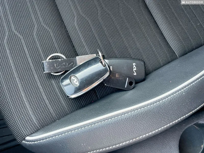 Kia Stonic 2nd hand, 2021