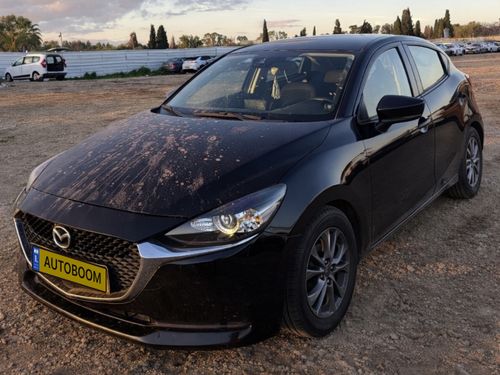 Mazda 2, 2021, фото