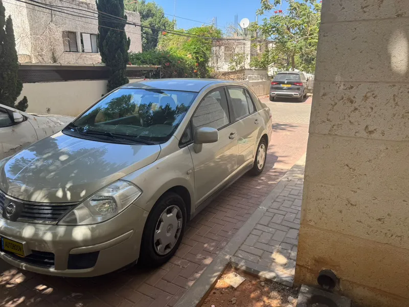 Nissan Tiida с пробегом, 2009, частная рука