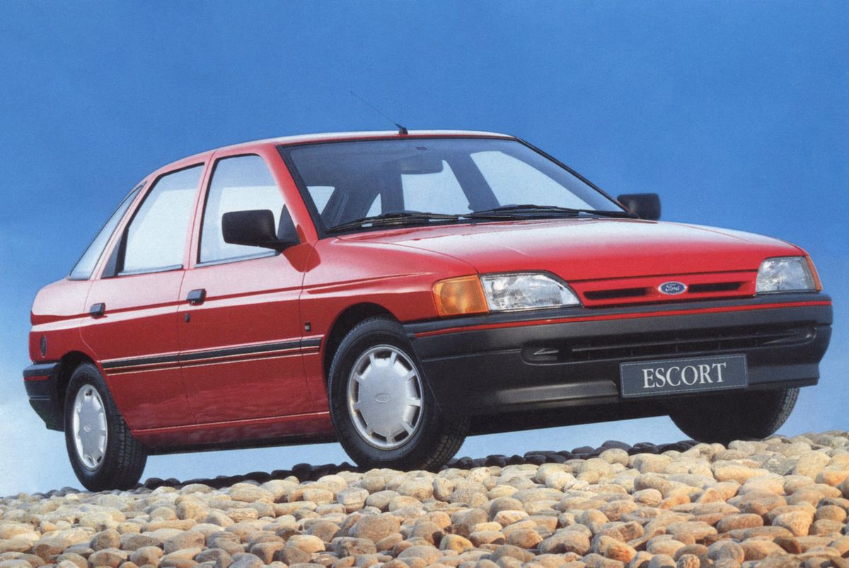 Ford Escort 1990. Carrosserie, extérieur. Hatchback 5-portes, 5 génération