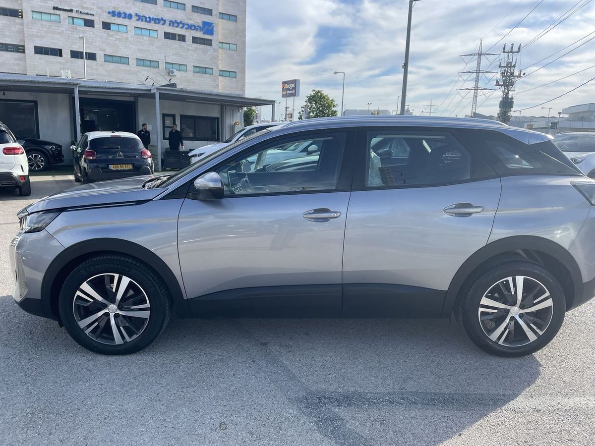Peugeot 3008 2nd hand, 2021, private hand