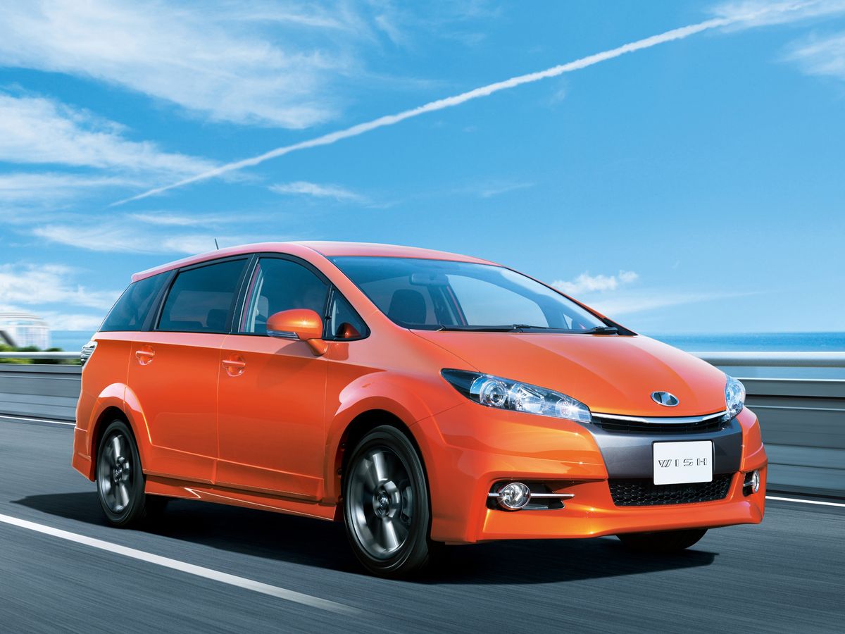 Toyota Wish 2012. Carrosserie, extérieur. Monospace, 2 génération, restyling