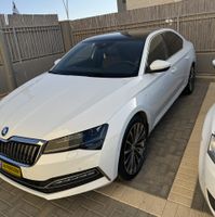 סקודה סופרב יד 2 רכב, 2022, פרטי