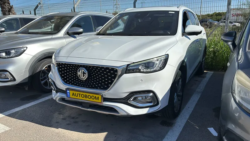 MG EHS יד 2 רכב, 2022, פרטי