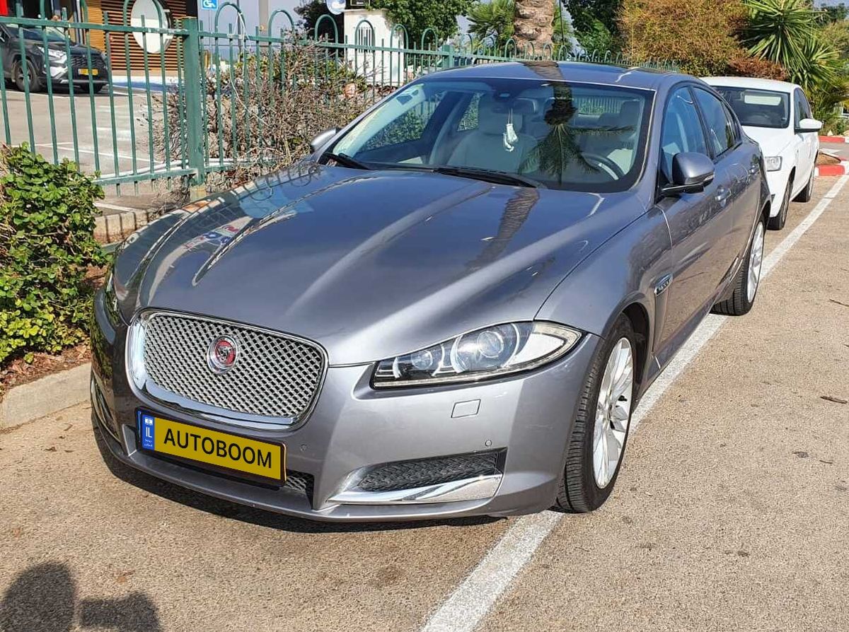 Jaguar XF с пробегом, 2014, частная рука