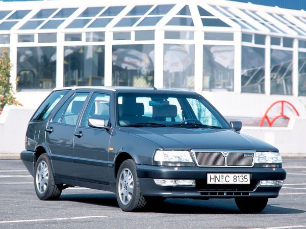 Lancia Thema 1984. Carrosserie, extérieur. Break 5-portes, 1 génération