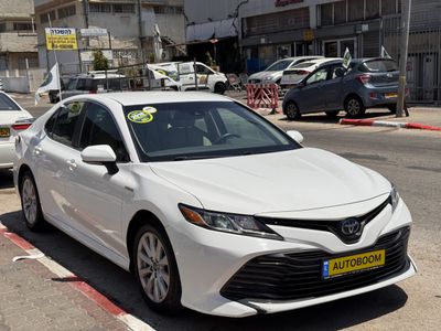 Toyota Camry, 2018, photo