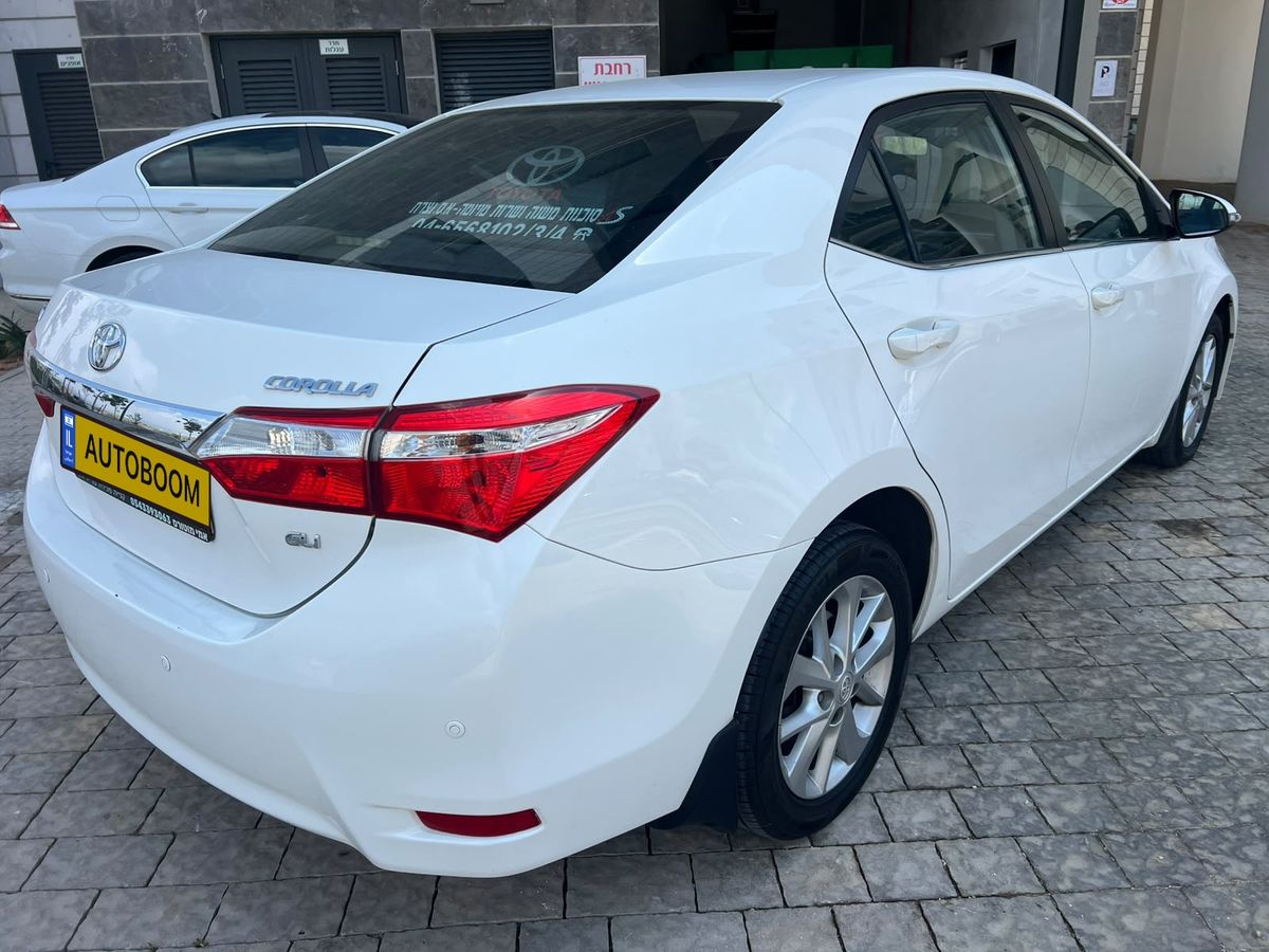 Toyota Corolla 2ème main, 2014, privée