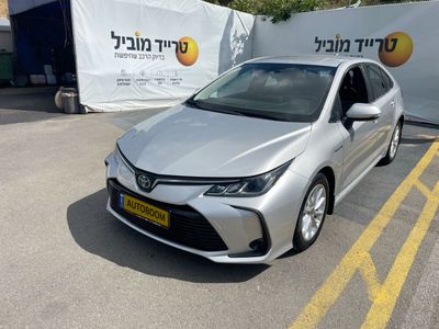 Toyota Corolla 2nd hand, 2021