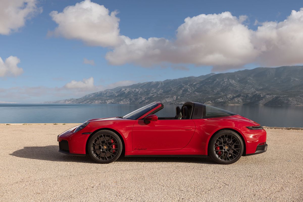 بورش 911 ‏2024. الهيكل، المظهر الخارجي. تارغا, 8 الجيل، تحديث 1