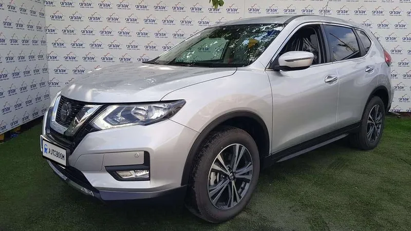 Nissan X-Trail nouvelle voiture, 2020