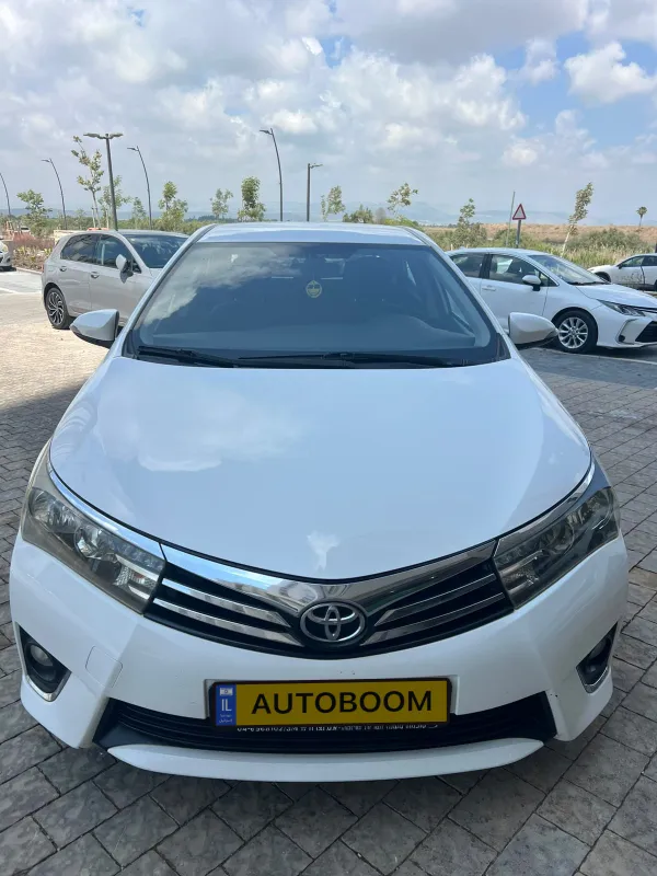 Toyota Corolla 2ème main, 2014, privée