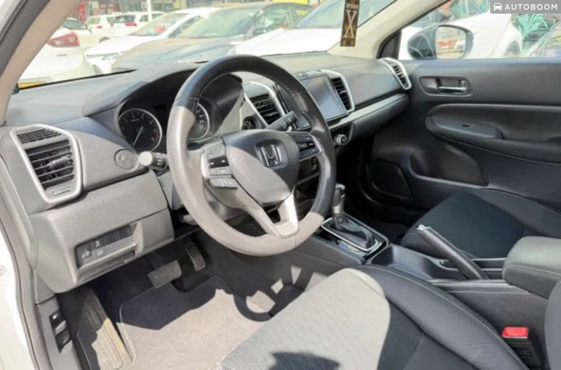 Honda City 2nd hand, 2024, private