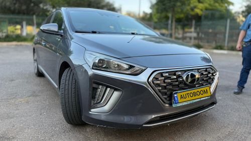 Hyundai IONIQ, 2020, photo