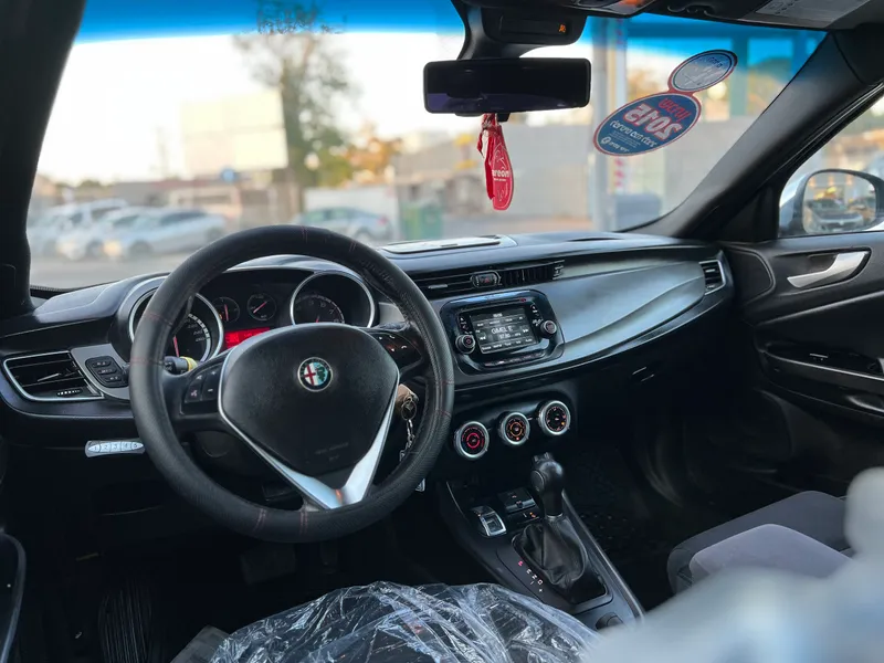 Alfa Romeo Giulietta с пробегом, 2015, частная рука
