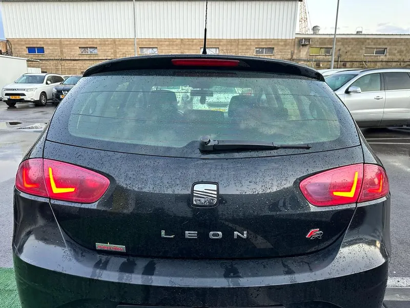 SEAT Leon 2nd hand, 2012, private hand