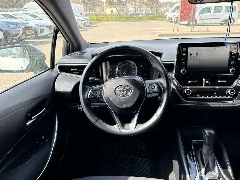 Toyota Corolla 2nd hand, 2020