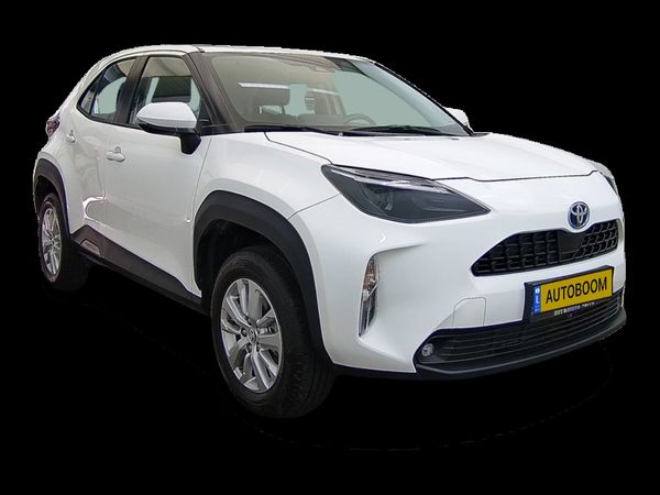 Toyota Yaris Cross с пробегом, 2024, частная рука