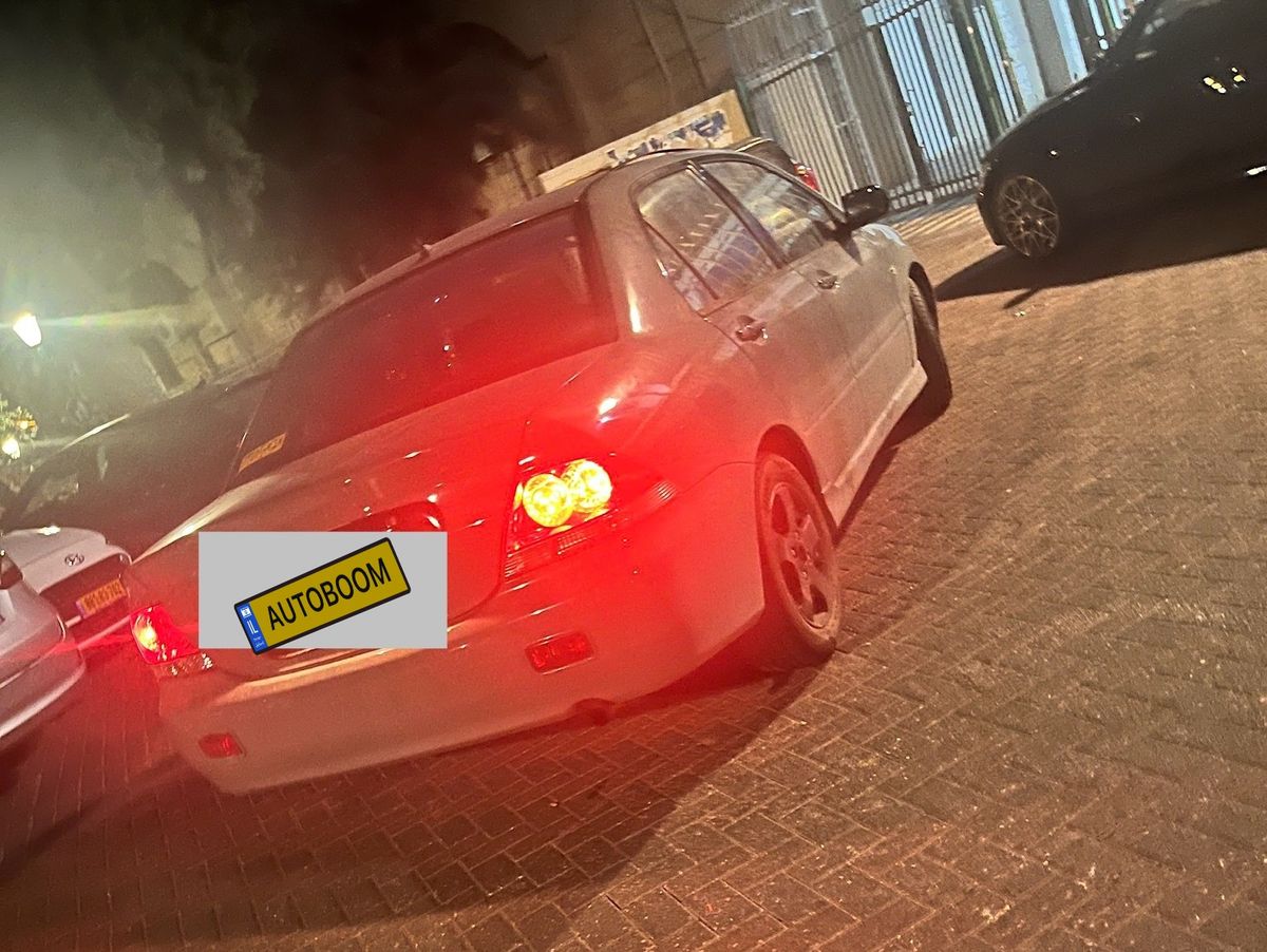 Mitsubishi Lancer 2nd hand, 2004, private hand