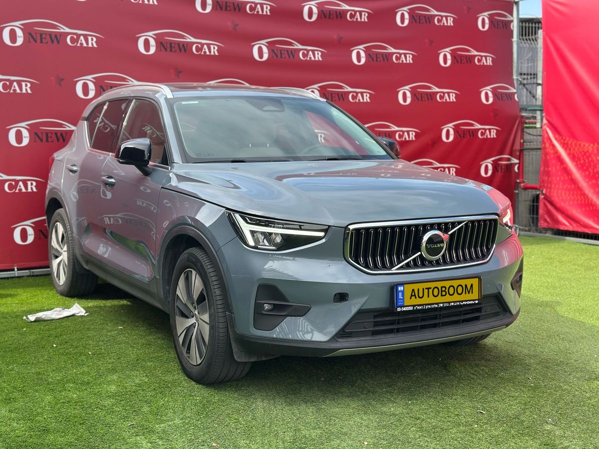 فولفو XC40 مستعمل, 2022, مالك خاص