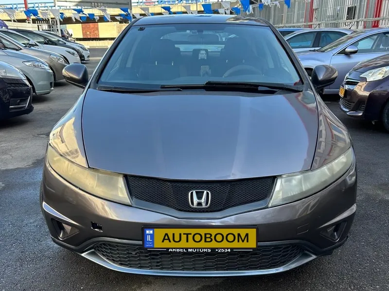 Honda Civic с пробегом, 2011