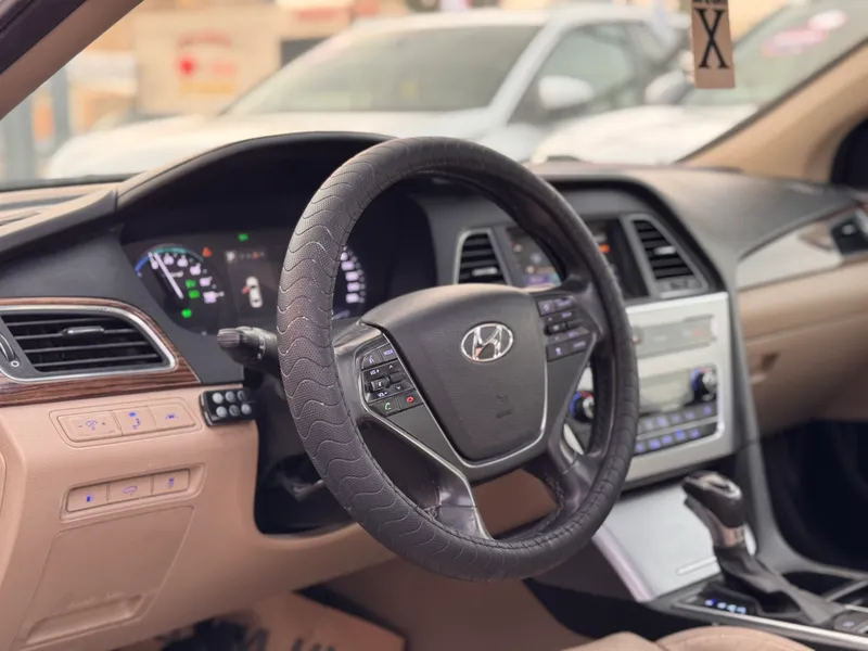 Hyundai Sonata 2nd hand, 2016, private hand