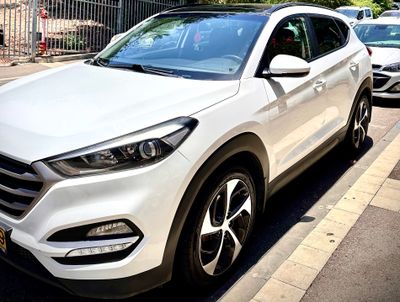 Hyundai Tucson 2nd hand, 2017, private hand