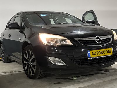 Opel Astra 2nd hand, 2012, private hand