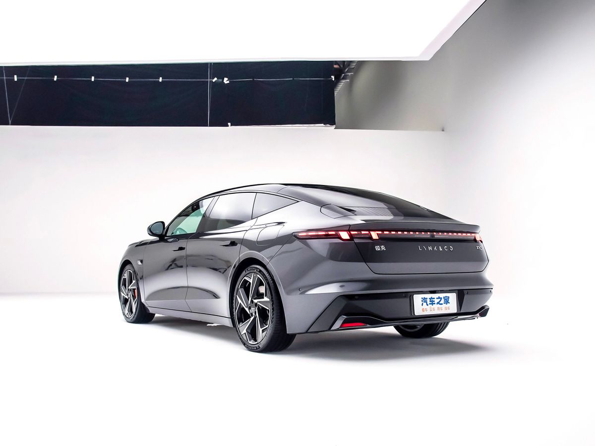 Lynk & Co Z10 2024. Кузов, экстерьер. Седан, 1 поколение