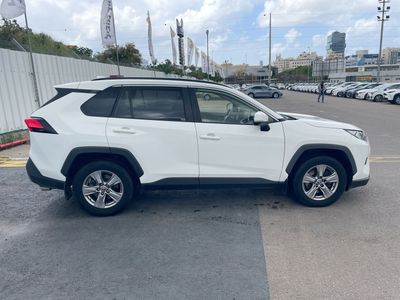 Toyota RAV4 2nd hand, 2022