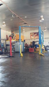 Kibbutz Moran Garage، صورة