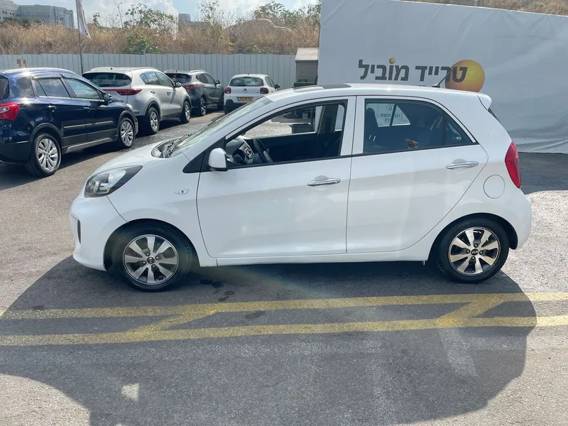 Kia Picanto 2nd hand, 2017, private hand