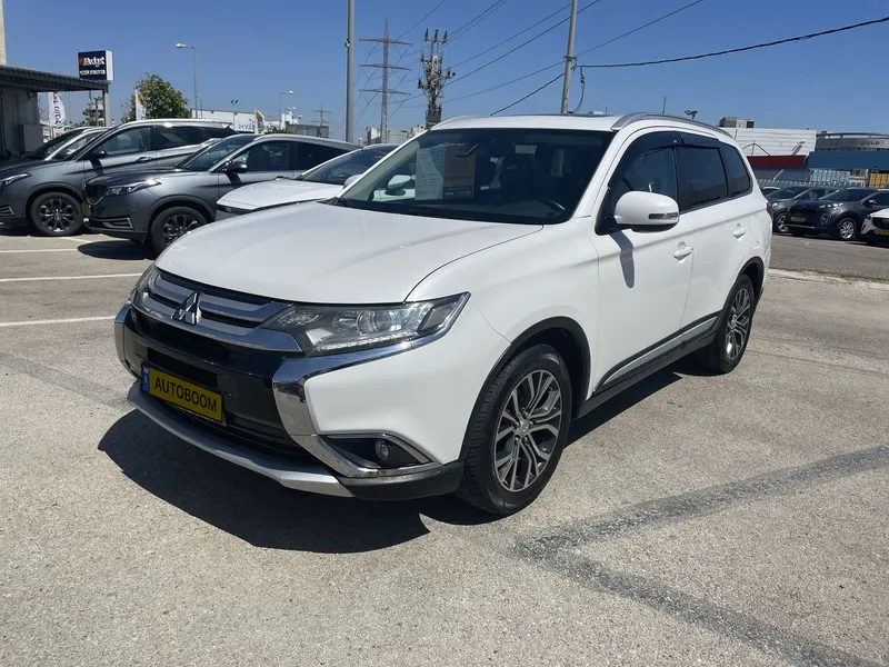 Mitsubishi Outlander с пробегом, 2016, частная рука