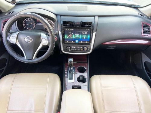 Nissan Altima 2ème main, 2017, main privée