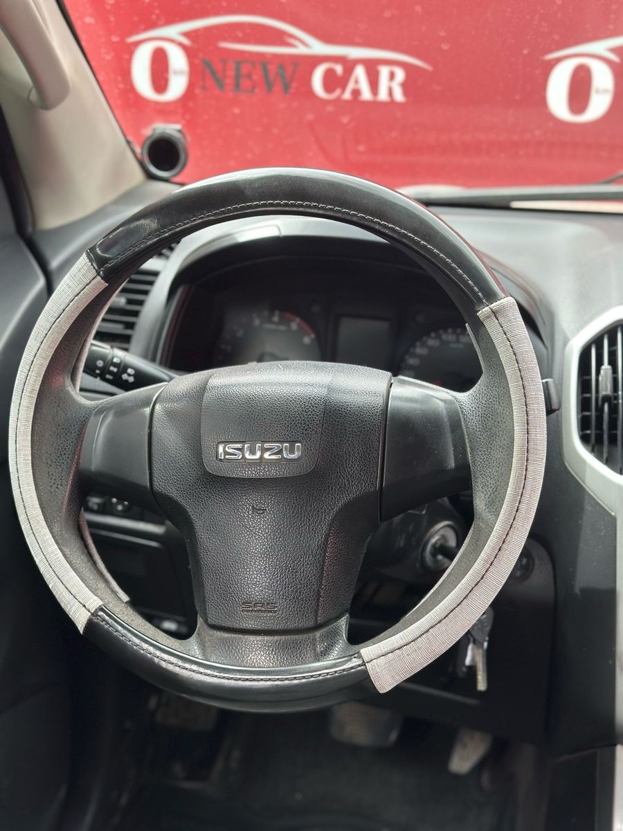 Isuzu D-Max 2nd hand, 2016, private hand
