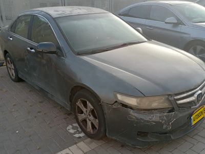 הונדה אקורד יד 2 רכב, 2006, פרטי