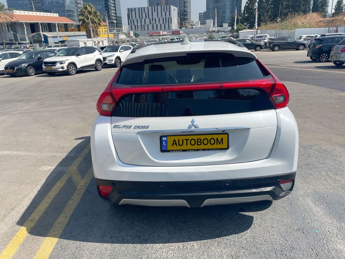 Mitsubishi Eclipse Cross 2ème main, 2021, main privée