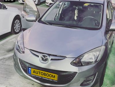Mazda 2 с пробегом, 2012, частная рука