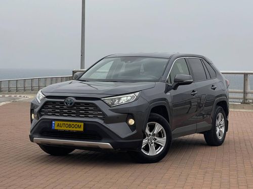 Toyota RAV4 2nd hand, 2020, private hand