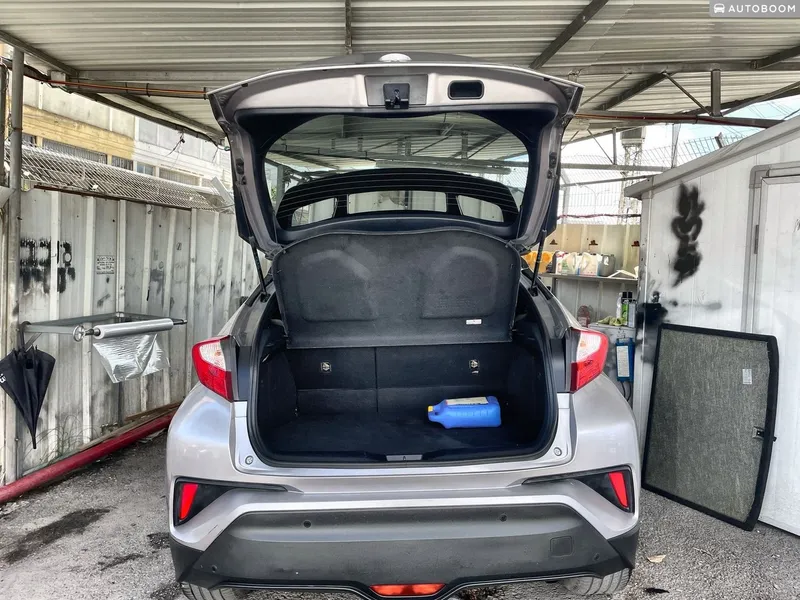 تويوتا C-HR مستعمل, 2018