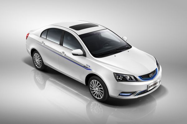 جيلي Emgrand EV 2015. الهيكل، المظهر الخارجي. سيدان, 1 الجيل