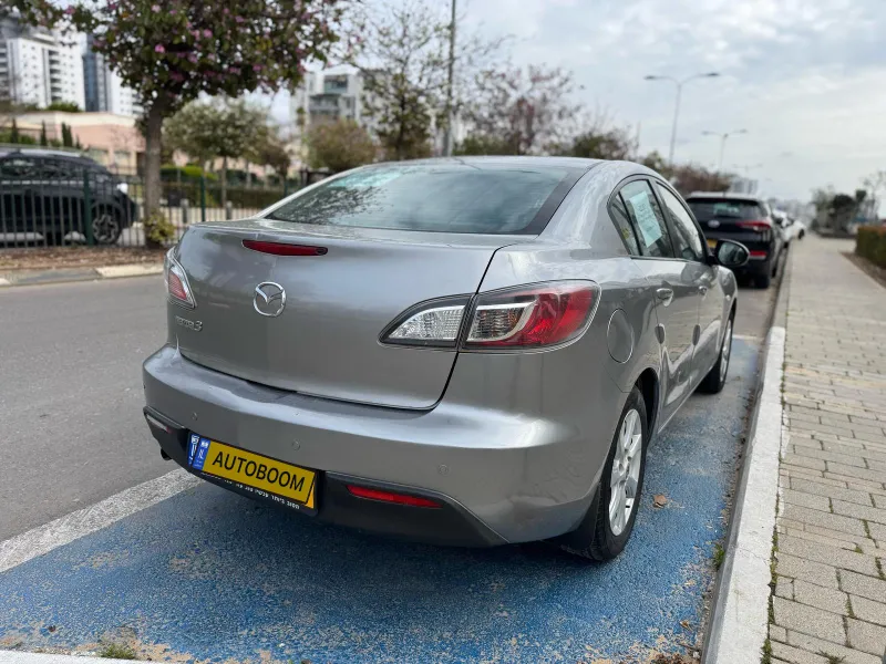 Mazda 3 2ème main, 2011, main privée